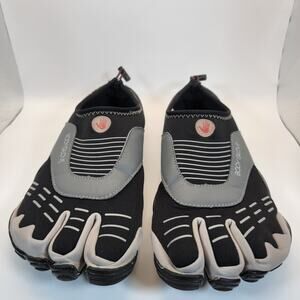 Body Glove Barefoot 3T Water Shoes Mens Size 10 Black Gray Red Surf